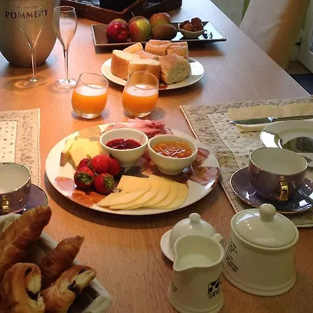 Rever D'art Bed & Breakfast Verviers
